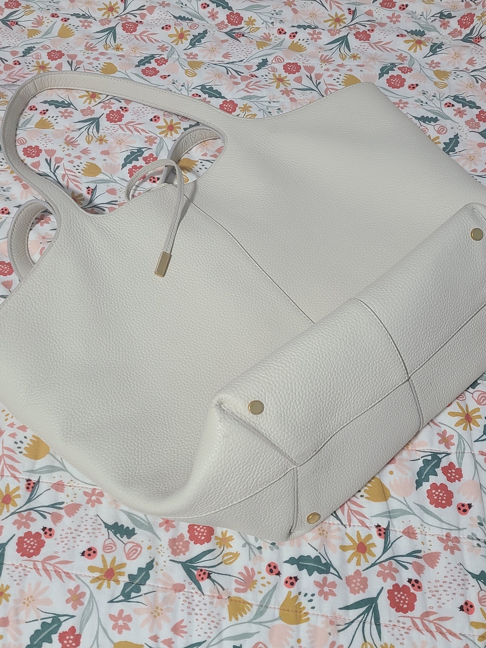 Vince Cream Pebbled Leather Tote - Picture 5 of 7